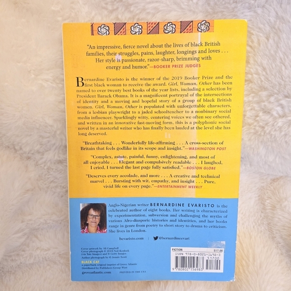 💙3/$25💙 Girl, Woman, Other by Bernardine Evaristo Paperback - Picture 2 of 4